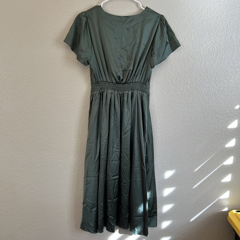 Baltic Born Womens Size Small Dress Poppy Satin Midi Winter Green‎ - Picture 7 of 10